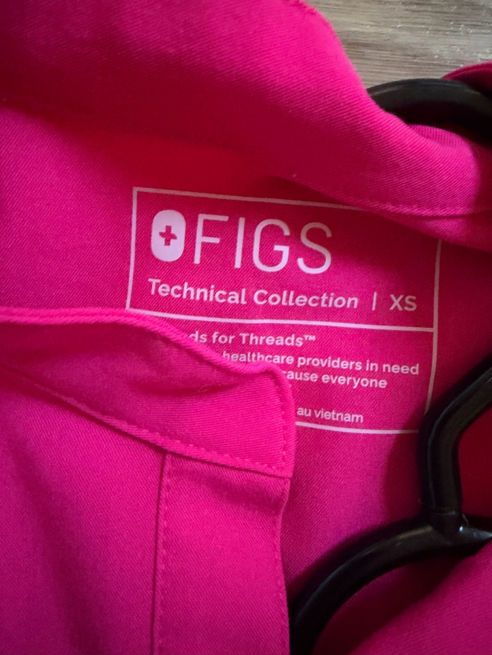 Figs Rafaela Scrub Top - Picture 2 of 4